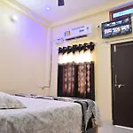 New Kashi Paying Guest House